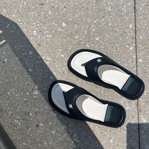 Chanel thong sandals